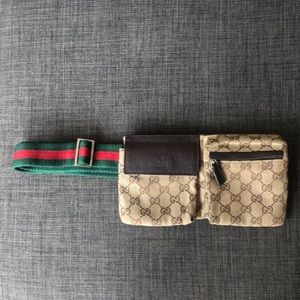 Gucci crossbody fanny pack